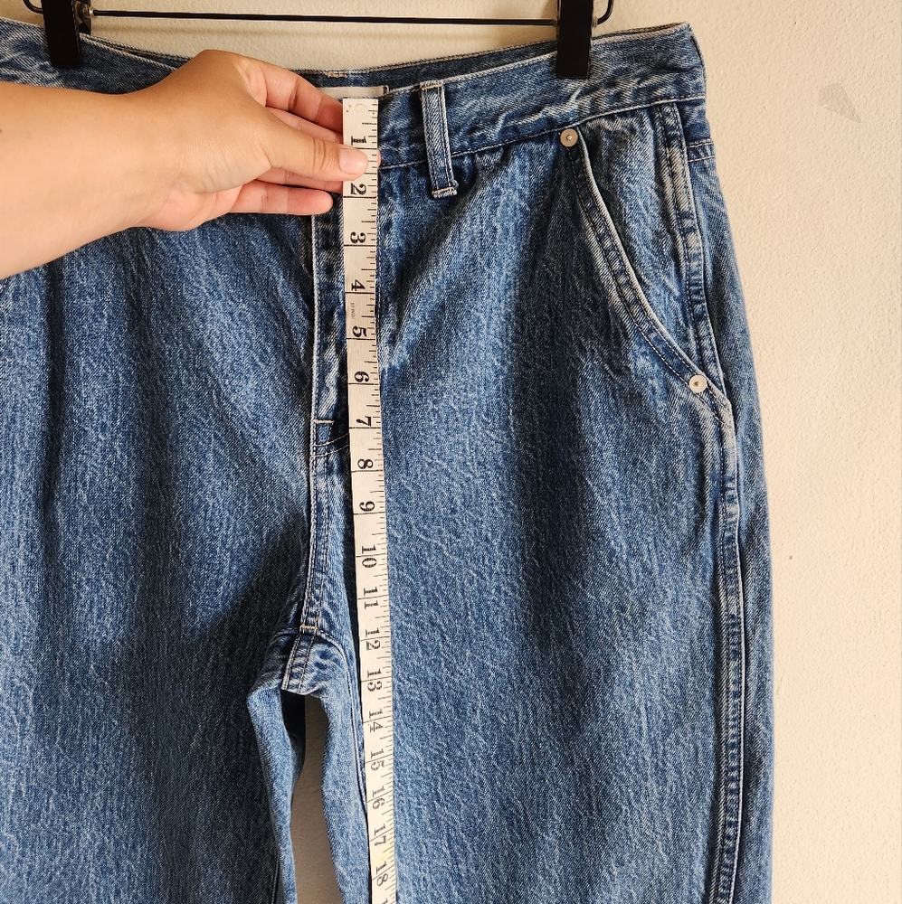 Madewell | Pieced Barrel-Leg Jeans - Picture 14 of 16